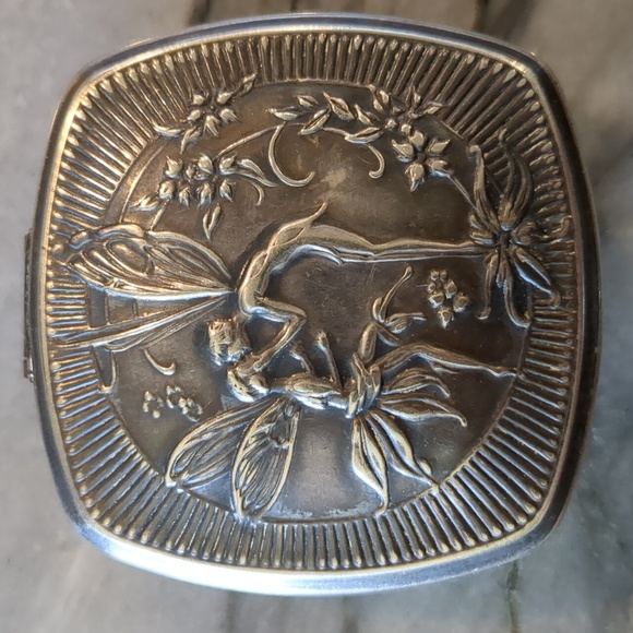 Djer Kiss compact - Picture 1 of 6